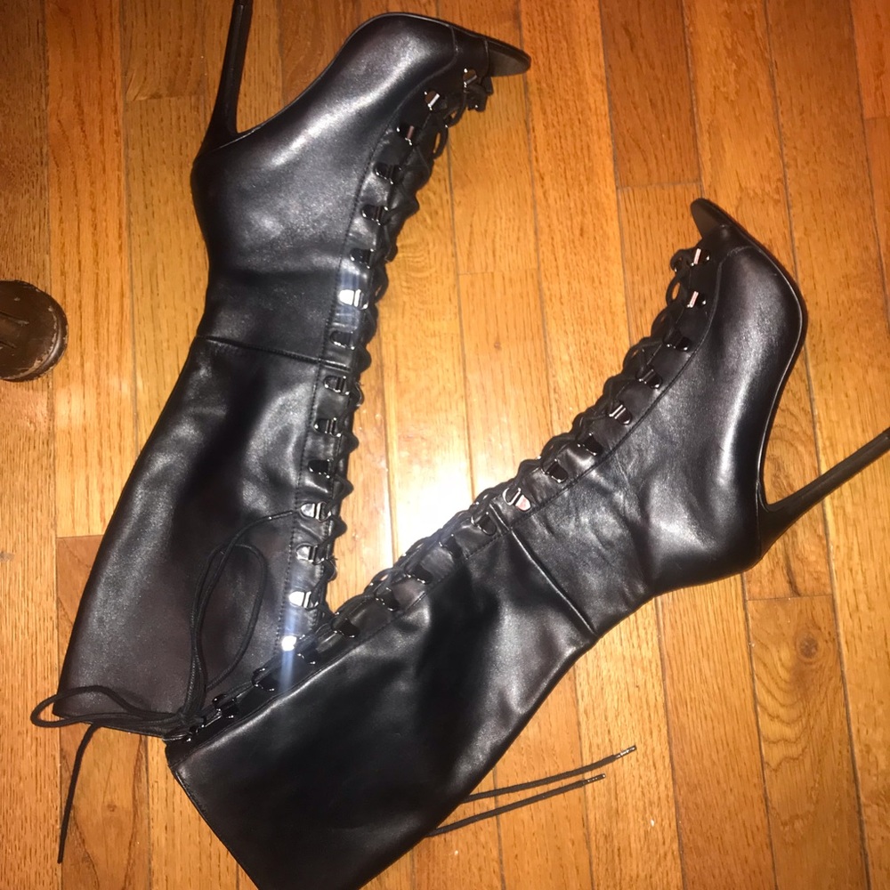 Steve Madden Kinneon